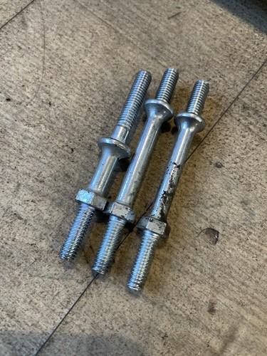 Recoil mounting pegs - mounting,
