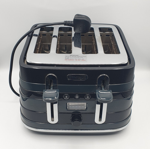 Delonghi toaster 1800w - toaster,