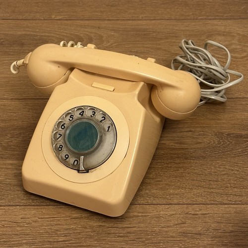 Vintage 1970s cream - (8746g),