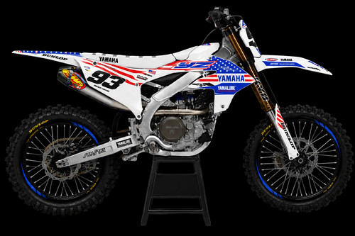 Yamaha gytr red white - yamaha,