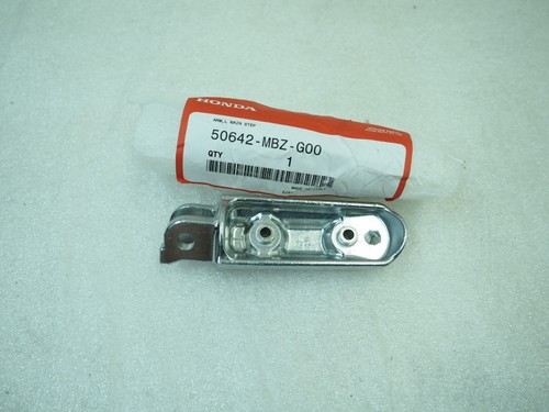 Honda front footrest pedal - footrest,