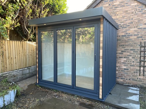 Garden room x 1 - garden,