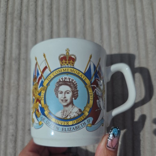 Prince william pottery - william, queen