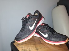 Nike Dual Fusion TR 2 Flywire uk 7 Print Black, Salmon running shoes vgc