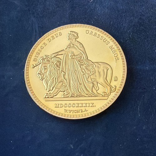 2006 queen victoria - 2006,