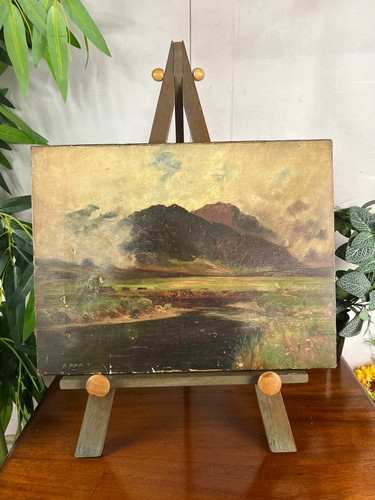 Vintage style wooden artist - wooden,