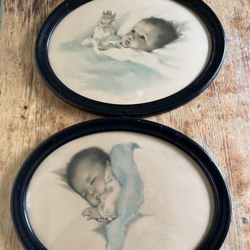Pair vintage bessie - bessie, pease