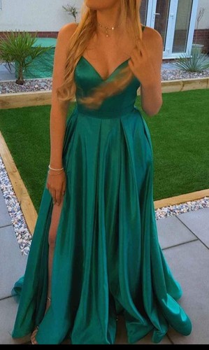 Red carpet ready exclusives - carpet,