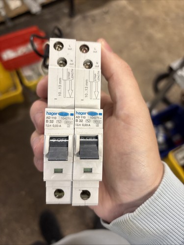 Hager ad110 32a curve 6ka - 32a, b
