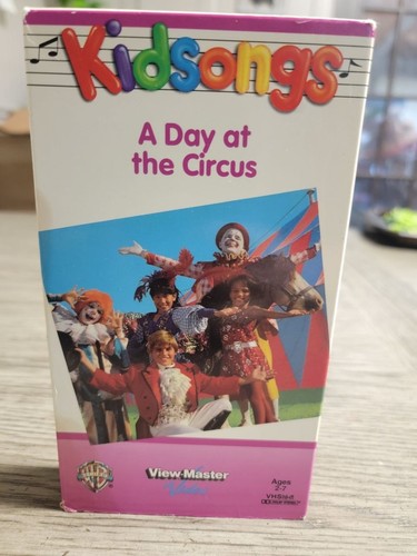 Kidsongs day the - at, circus