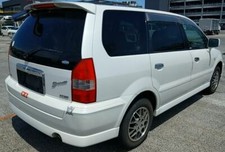 MITSUBISHI CHARIOT GRANDIS