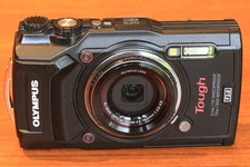 OLYMPUS TOUGH TG-5 DIGITAL CAMERA - PLUS ACCESSORIES