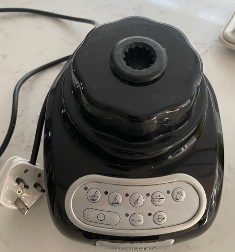 Kitchenaid artisan 550w - kitchenaid,
