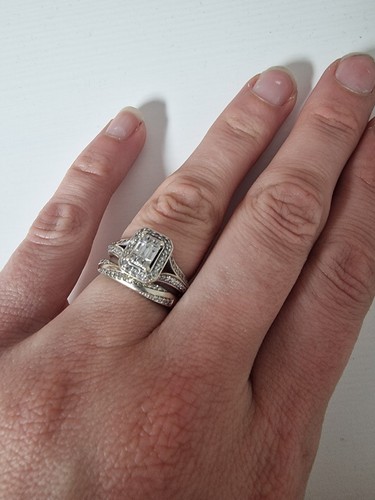 Ernest jones hallmarked 9ct - hallmarked,