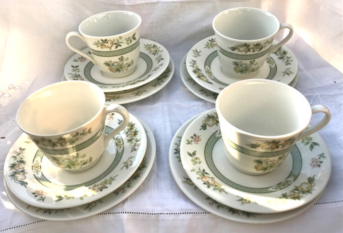 Lovely vintage royal - lovely,,