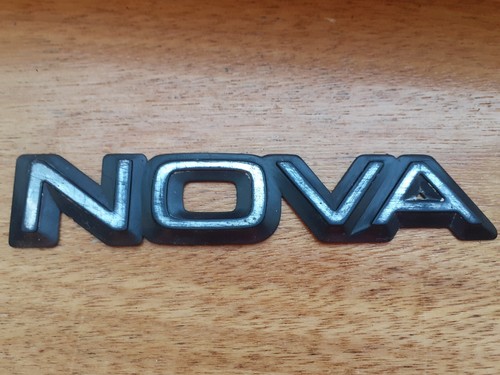 Vauxhall nova car badge - vauxhall,