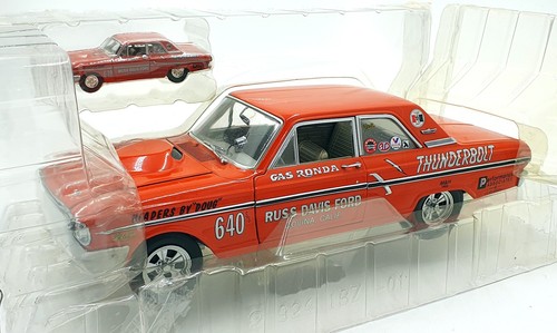 Ertl scale diecast - 1/18,
