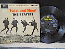 THE BEATLES E.P " TWIST AND
