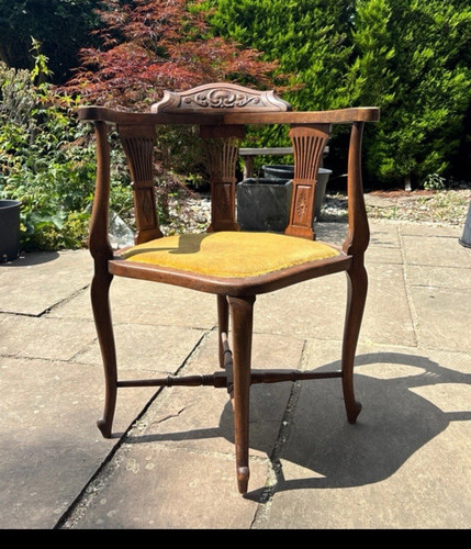 Queen anne corner chair - corner,
