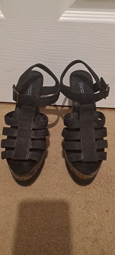 Platform wedge sandals size - , 37