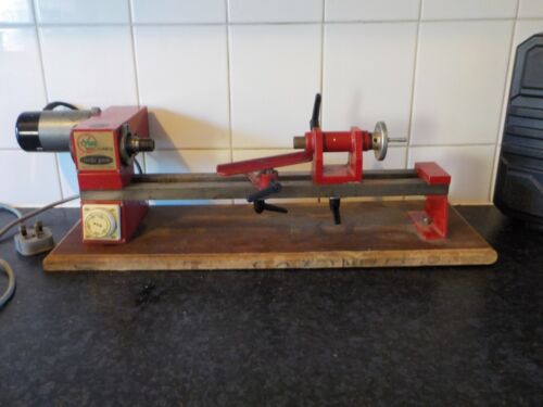 Mini woodturning lathe tyme - mini, lathe.