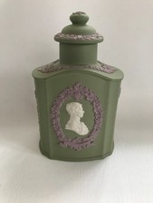 WEDGWOOD TRI-COLOURED