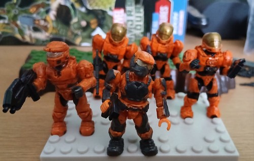 Mega bloks spartan figures - bloks,