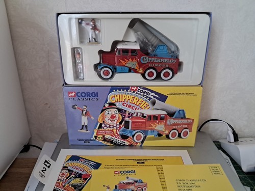 Corgi chipperfields circus - corgi,