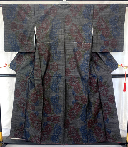 Japanese vintage kimono - vintage, silk