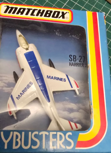 Matchbox skybusters hawker - ,