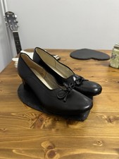 Vintage 1960s True Form