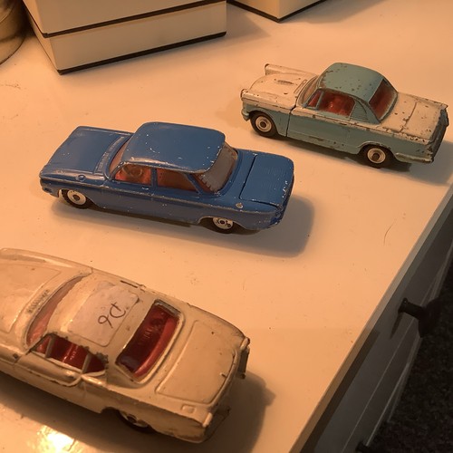Corgi collection chevrolet - corgi,
