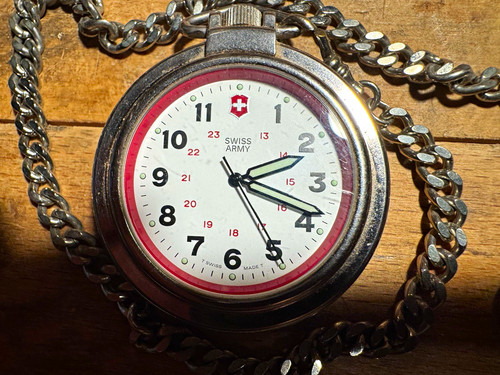 Swiss army quartz analog - army,