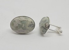 Luxury oval semi-precious