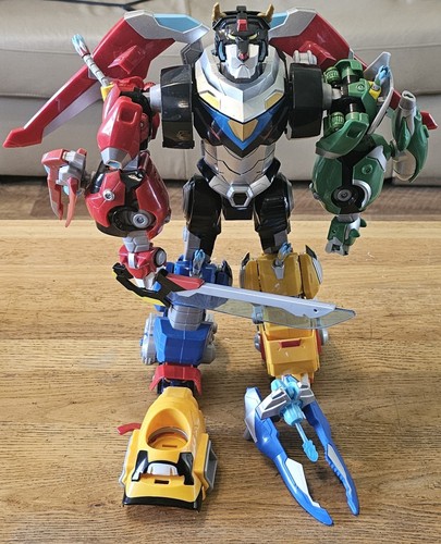 Playmates voltron legendary - playmates,