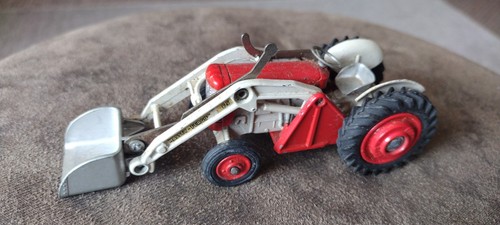 Corgi toys 53 massey - 53,