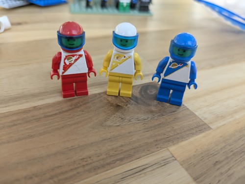 Vintage lego spaceman - vintage,