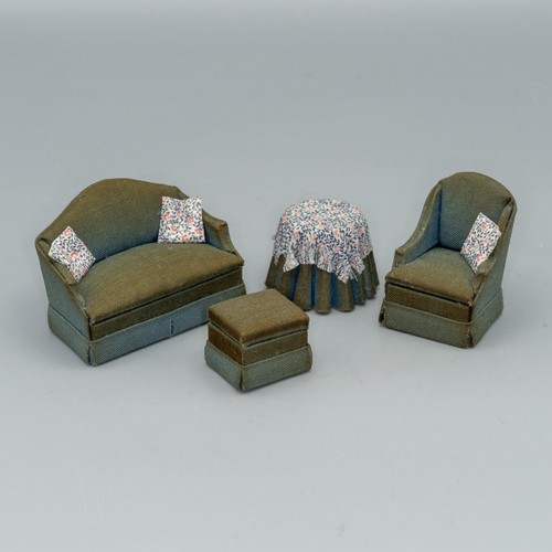 Dolls house artisan d - house,
