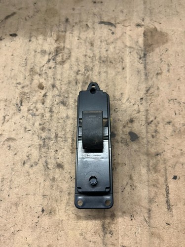 Mazda ts2 mk2 2008 - 6,