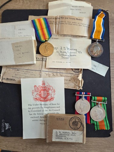 Ww2 family group - ww2,