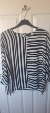 size 18 ladies top black and