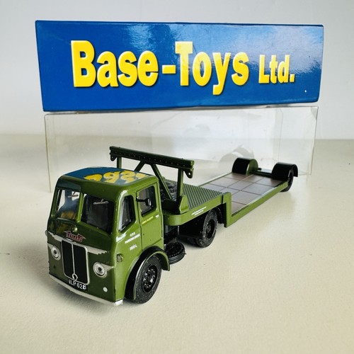 Base toys 76 railway - toys, oo