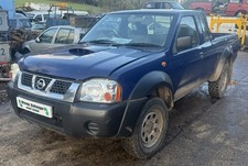 Nissan Navara D22 Breaking