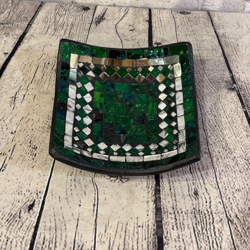 20cm green square - 20cm,