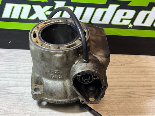Gas cylinder piston - cylinder,