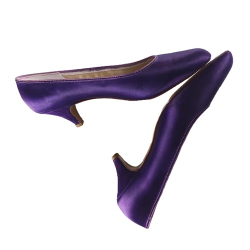 Vtg purple satin kitten - vtg,
