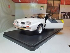 Opel Manta B 400 White 1981 1:24 Diecast Detailed Scale Model Car Irmscher 