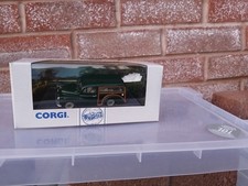 Morris Minor Traveller. Boxed