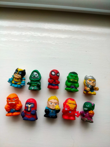 Ten mini marvel - ten, squinkies