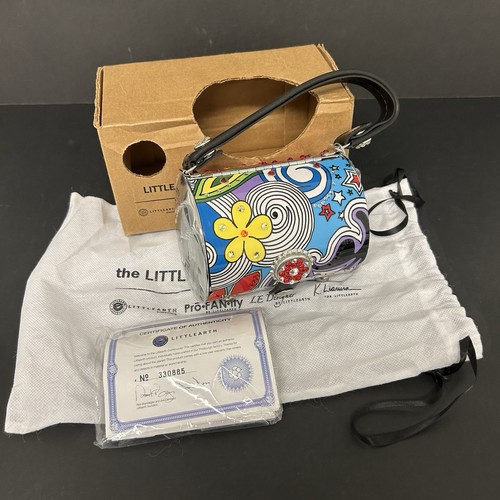 Little earth bag with - earth,
